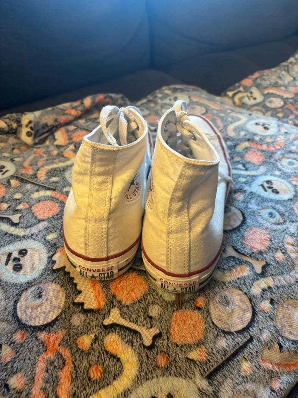 Converse Chuck Taylor All Star High Top Sneakers - White - Picture 2 of 5